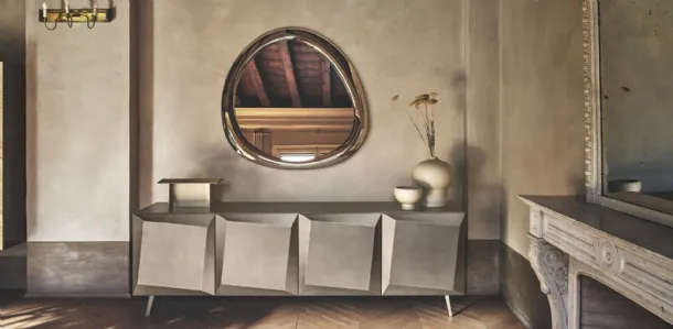 Mirror with Aura glass frame by Calligaris.