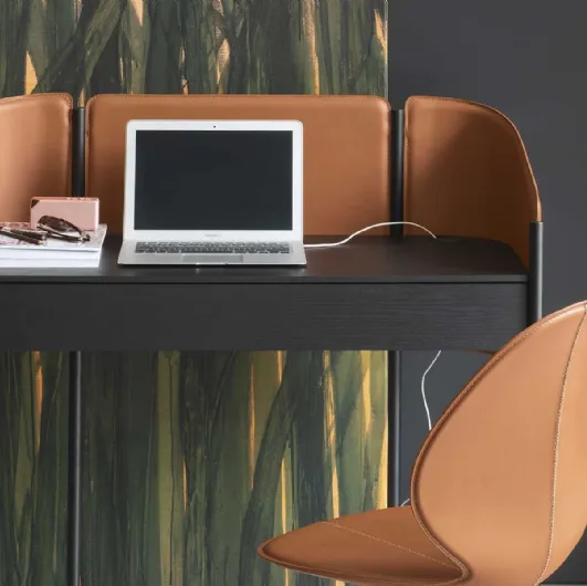 Wooden and leather Biblio writing desk by Calligaris.