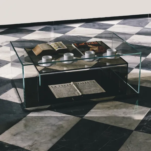 Boxinbox coffee table by Glas Italia