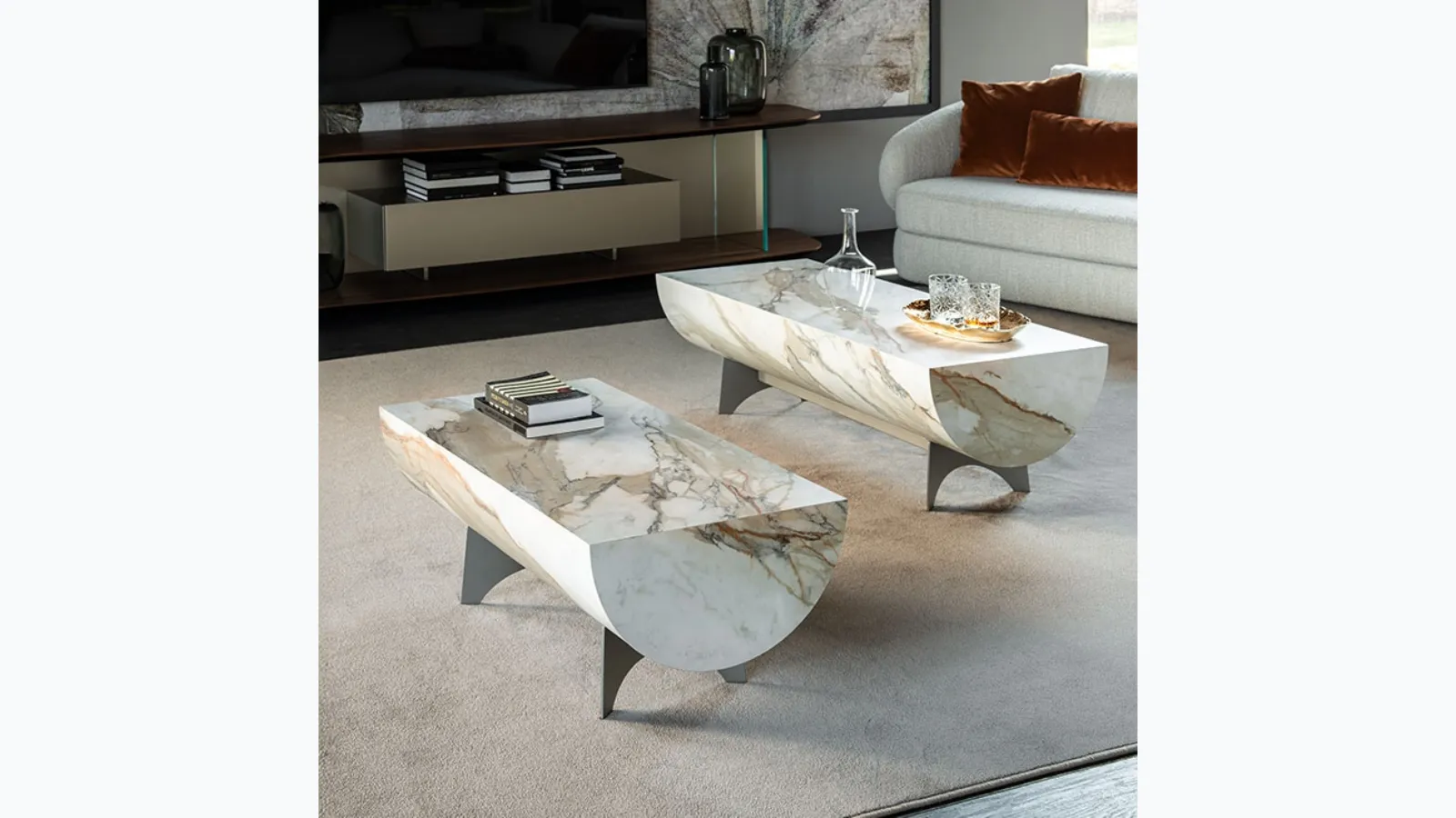 Caesar coffee table by Cattelan Italia.
