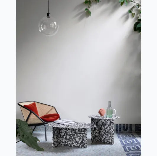Chap coffee table in Palladio Moro marble by Miniforms.