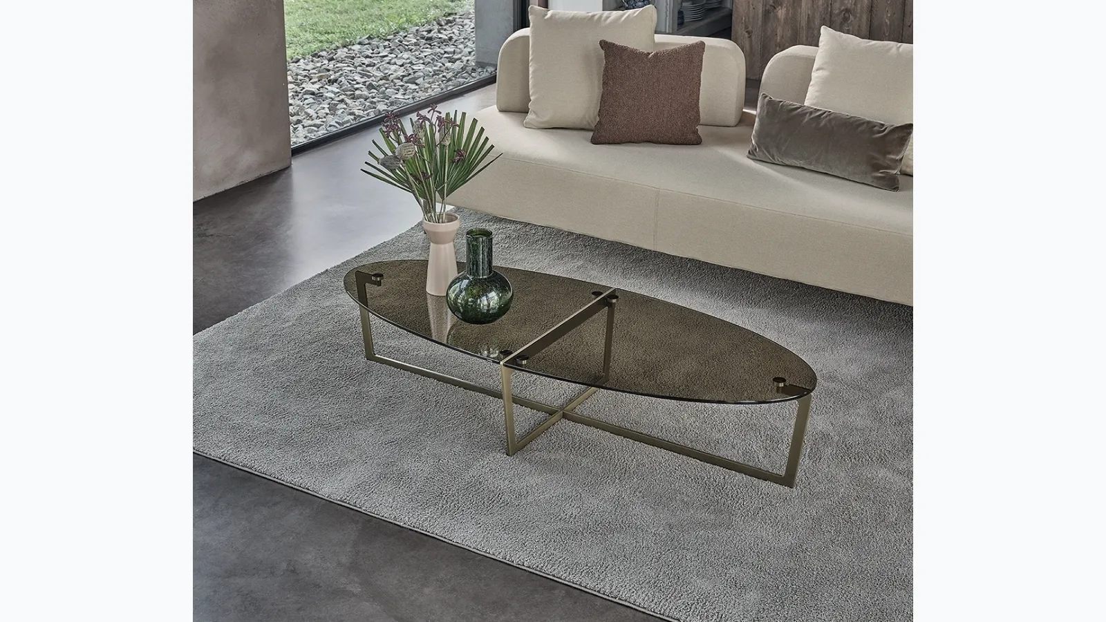 Oval Cross coffee table by Bontempi.