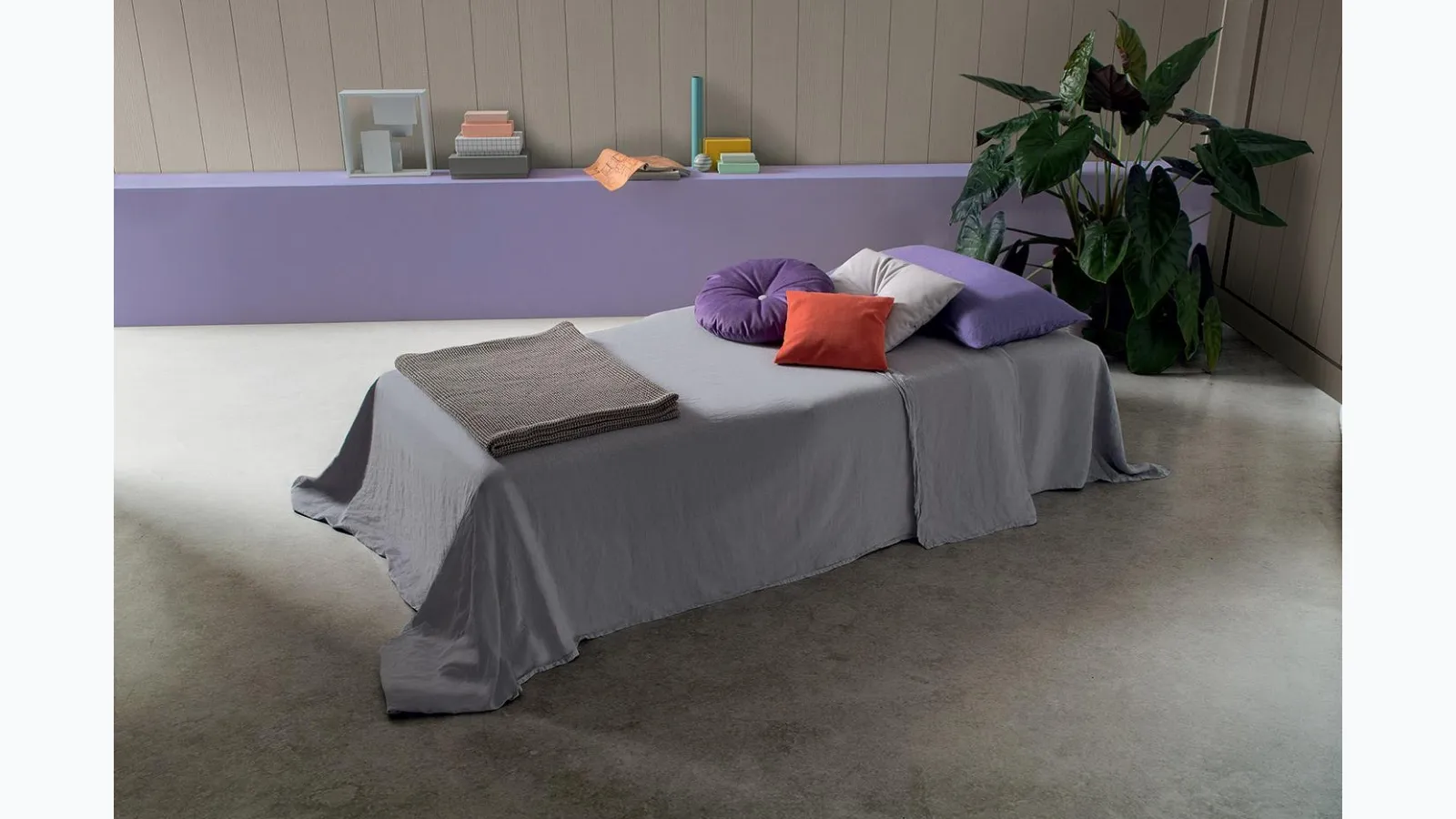 Houdini Sofa Bed by Felis
