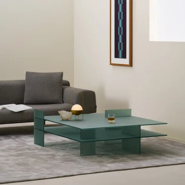 Kazimir coffee table by Glas Italia