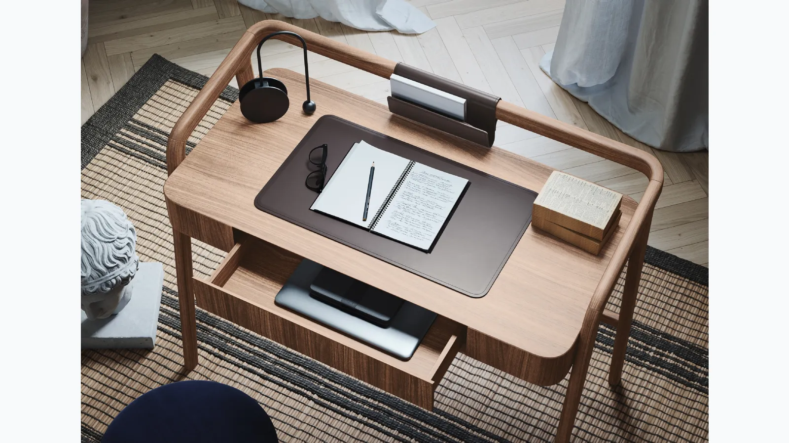 Wooden Knot desk by Novamobili