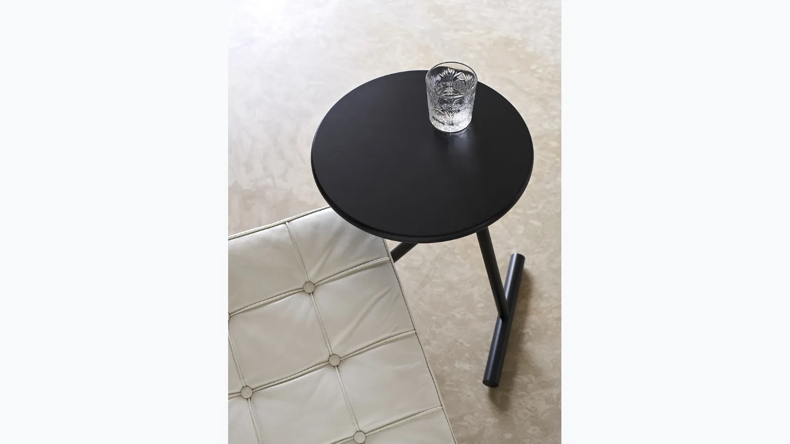 Koji coffee table by Opinion Ciatti