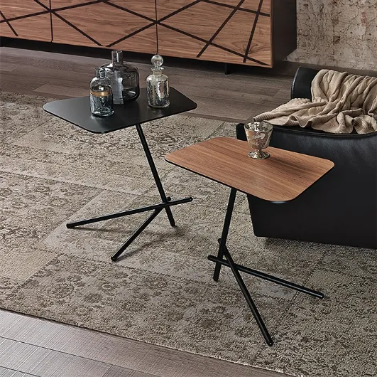 Laser coffee table in walnut or Cattelan Italia crystal.