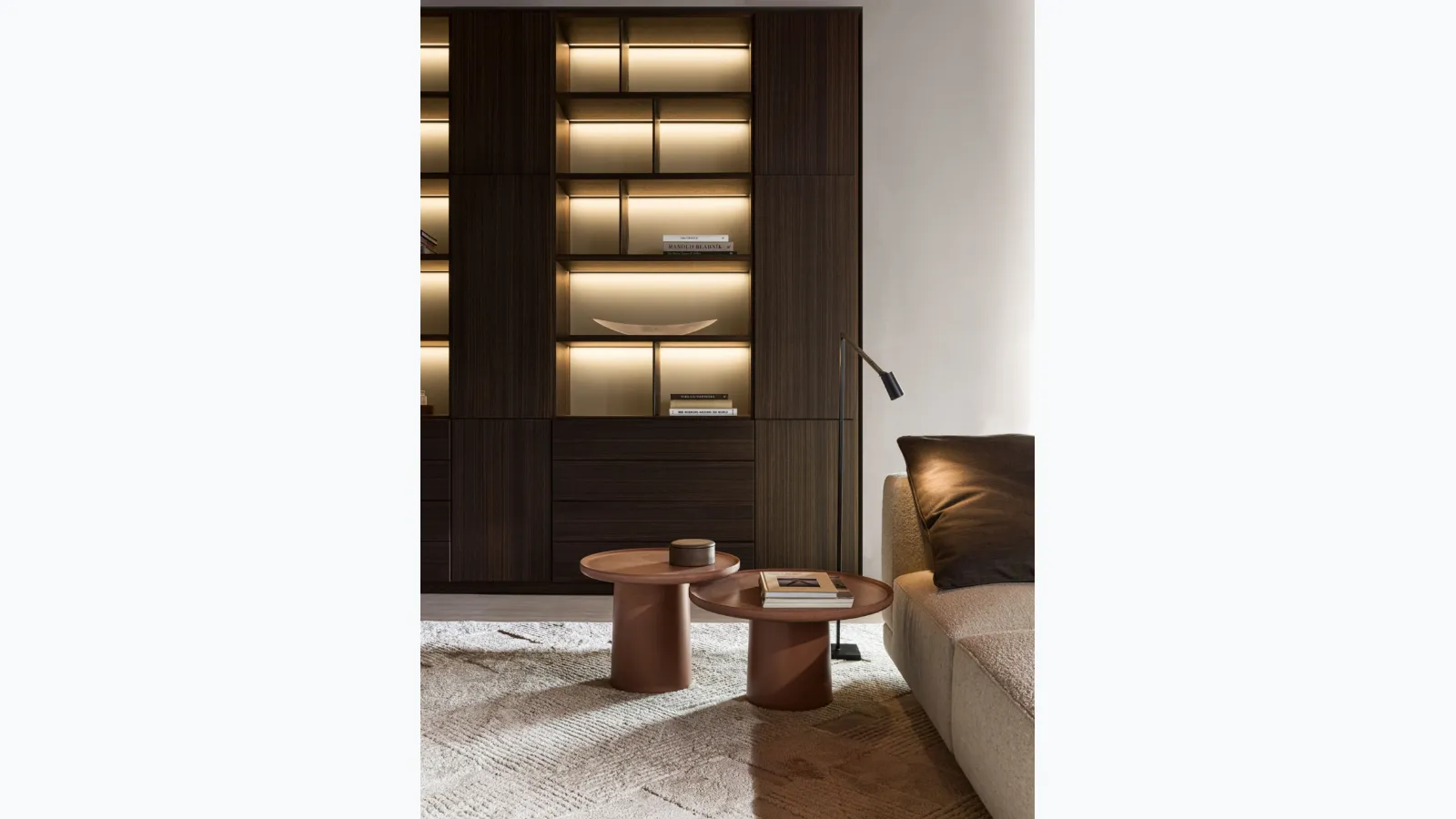 Concrete coffee table Louisa by Molteni & C