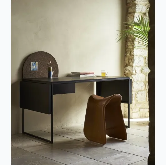 Macis desk by Opinion Ciatti