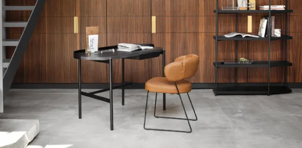 Wooden desk with metal legs Madame by Calligaris.
