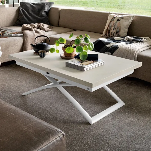 Magic-J coffee table by Connubia