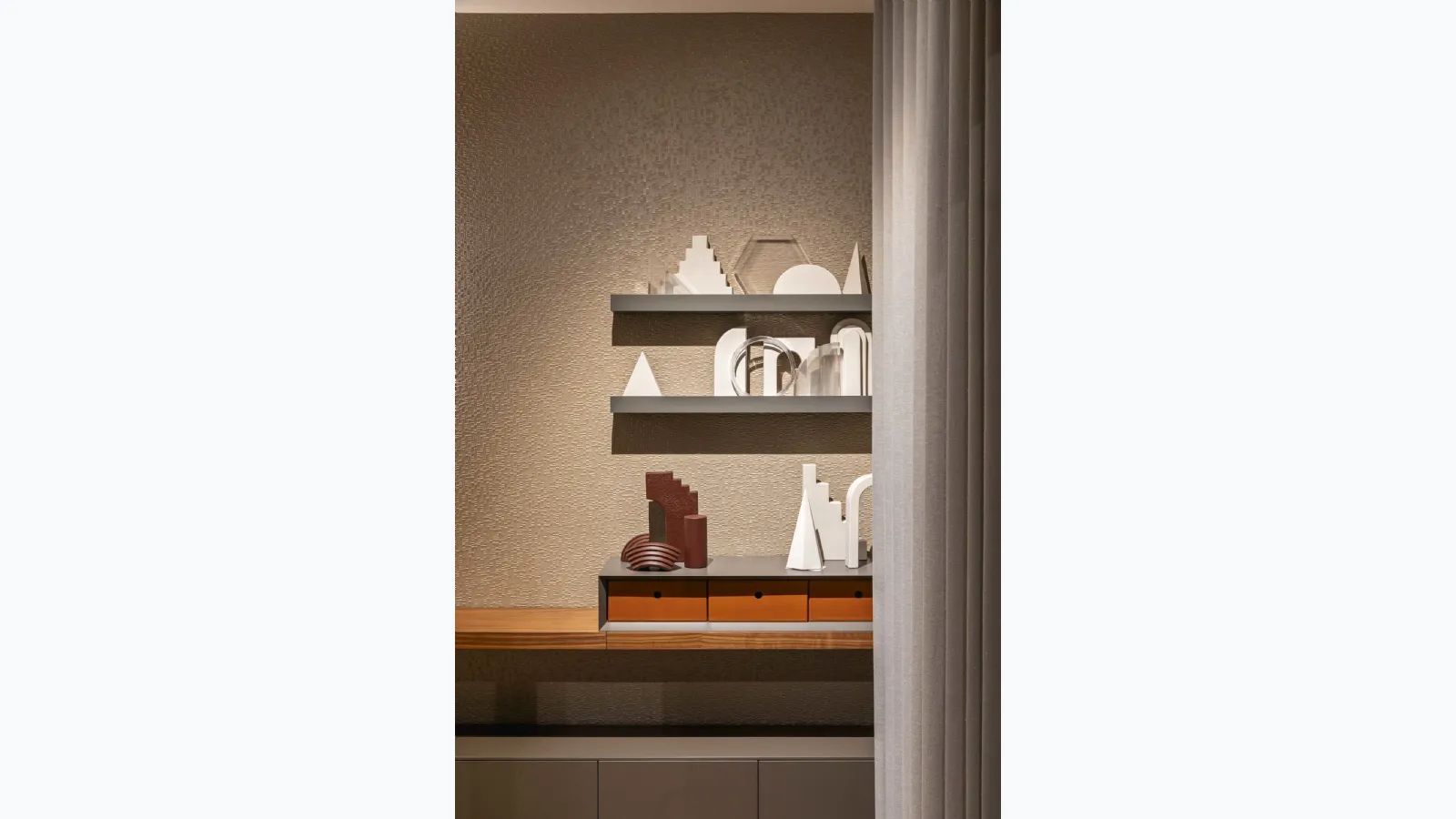 Wall shelf by Novamobili