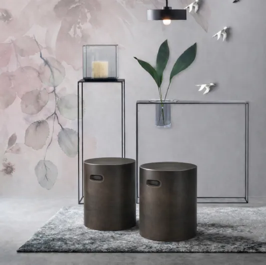 Adriani e Rossi's pouf Nappe in porcelain stoneware.