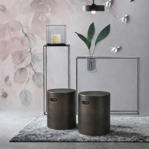 Adriani e Rossi's pouf Nappe in porcelain stoneware.