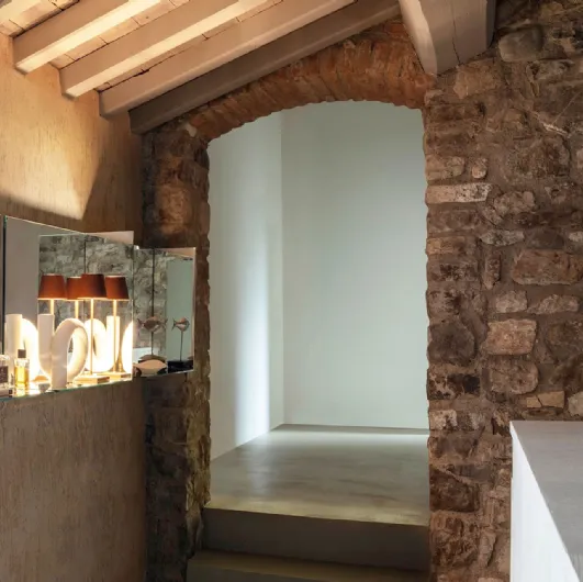 Mirror Narcissus by Mogg