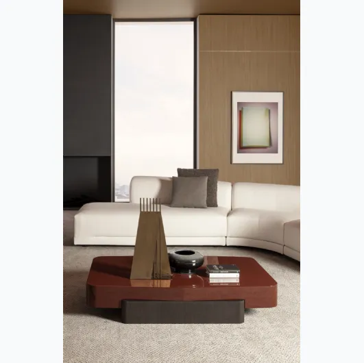 Odile glossy lacquered small table by Molteni & C