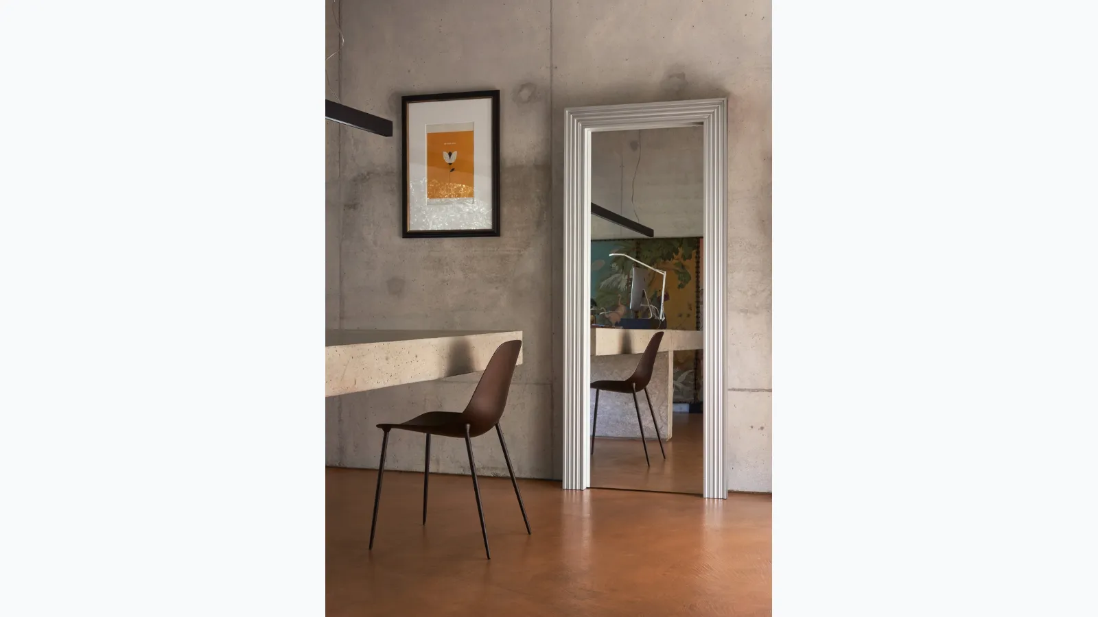 Oodh mirror by Opinion Ciatti