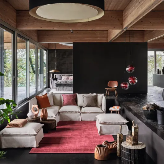 Ghost pouf by Gervasoni