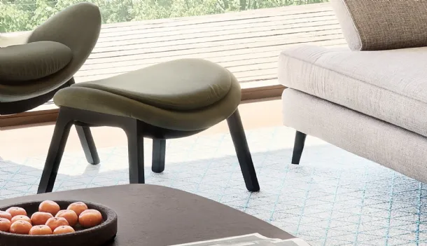 Lazy pouf in fabric by Calligaris.