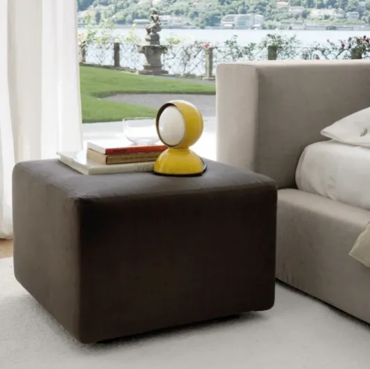 Desirèe's Linear fabric pouf.