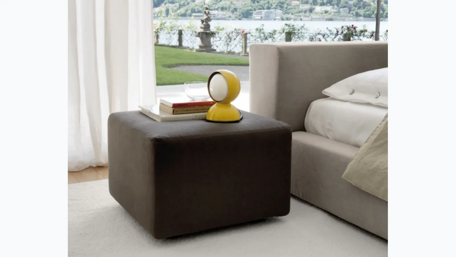 Desirèe's Linear fabric pouf.