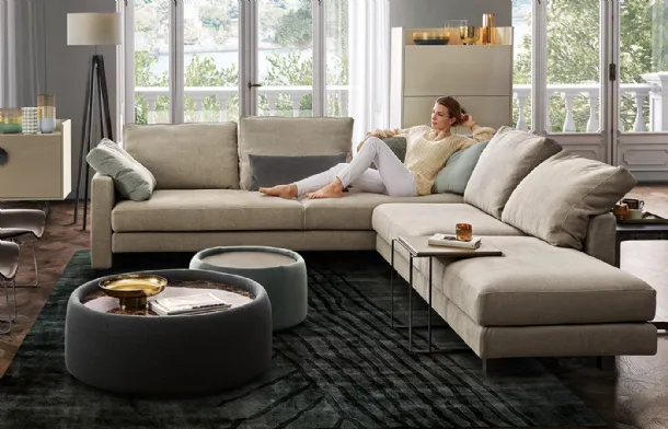 Pouf Tavolino Cubic in fabric with marble or wood top by Dema.