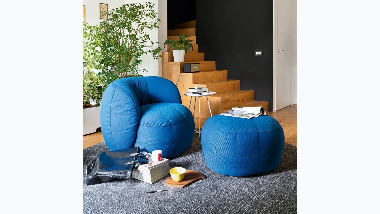 Reef fabric pouf by Connubia