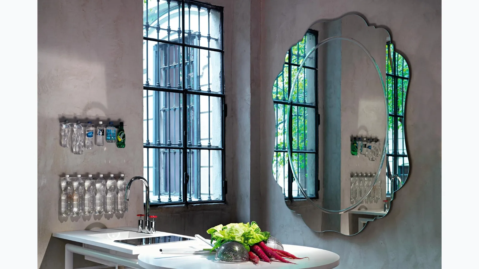 Royal Mirror by Opinion Ciatti