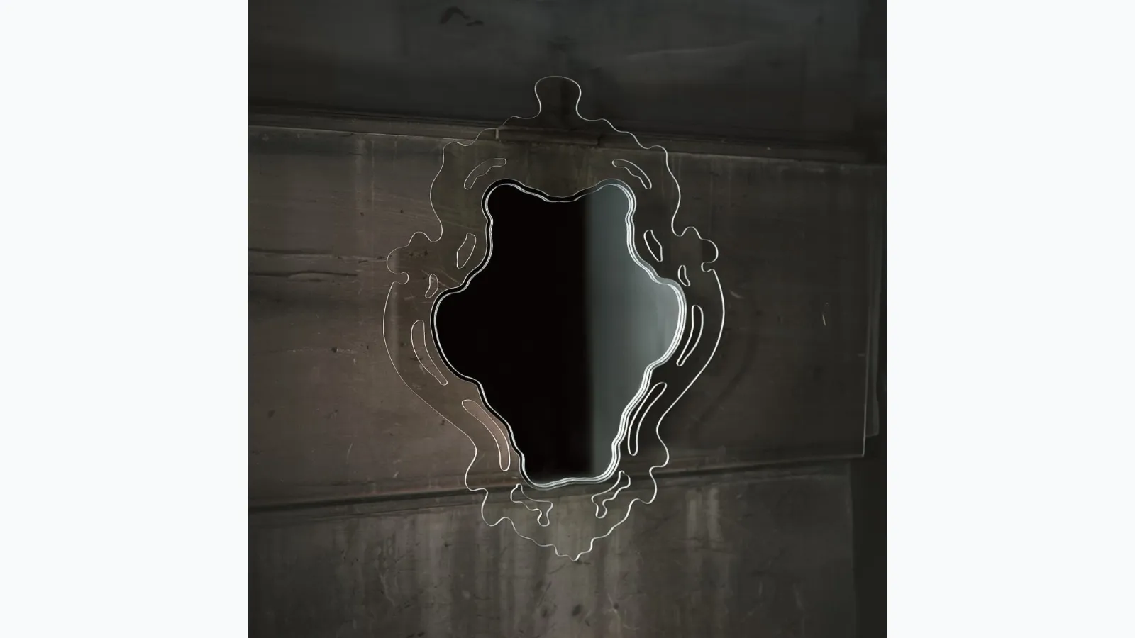 Rococo mirror with a frame in shaped and pierced crystal by Glas Italia.