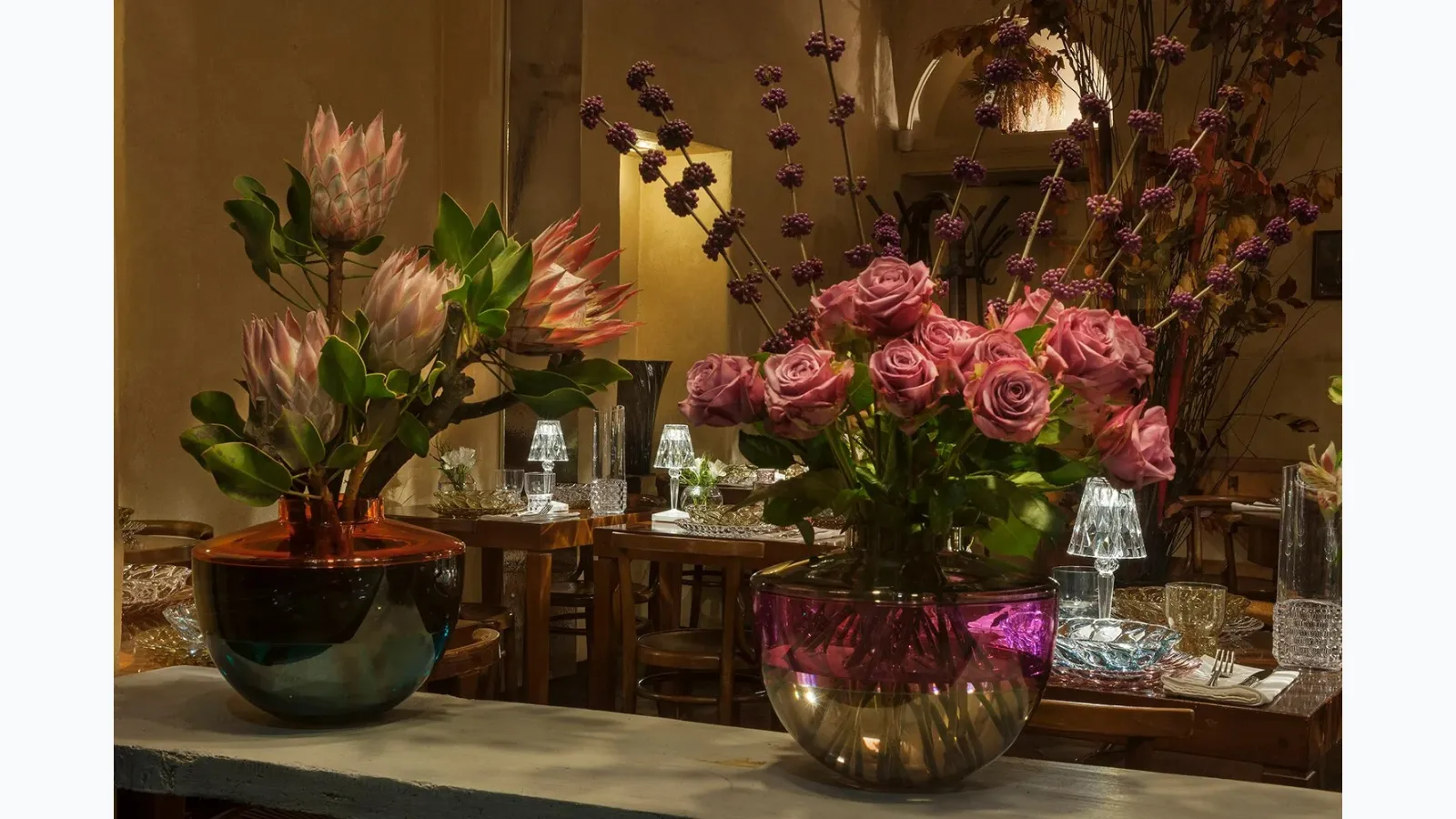 Shibuya vase in Kartell's plexiglass