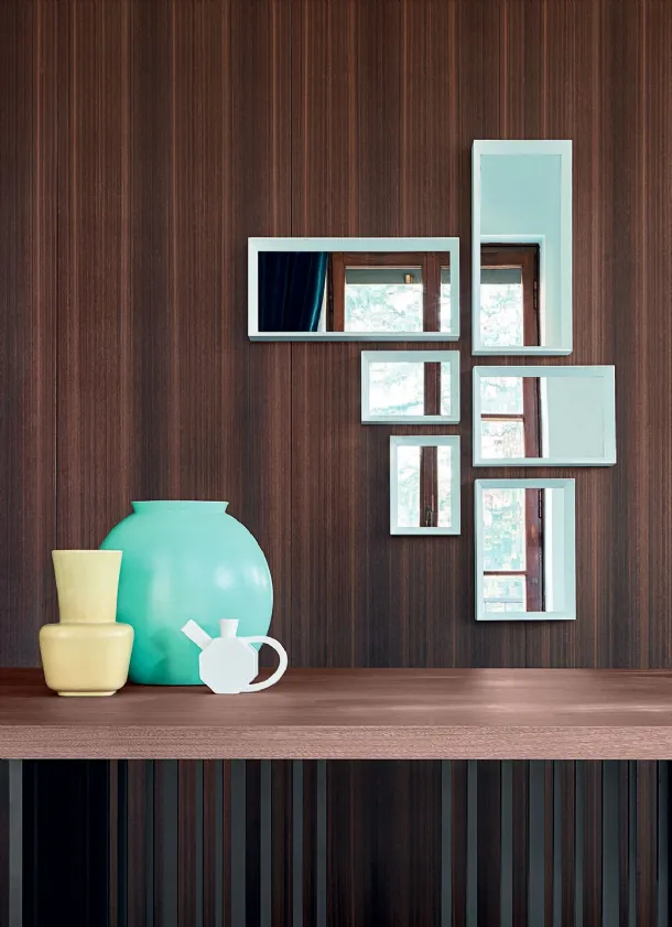 Decorative mirrors with lacquered frame D-950-1 by Molteni & C