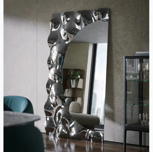Design mirror with Aphrodite fused glass frame by Tonin Casa.