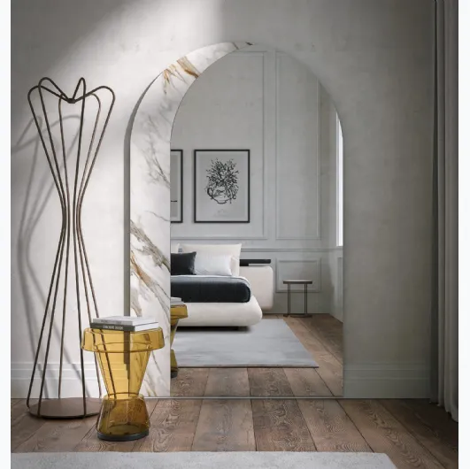 Arké mirror with printed glass frame by Tonin Casa