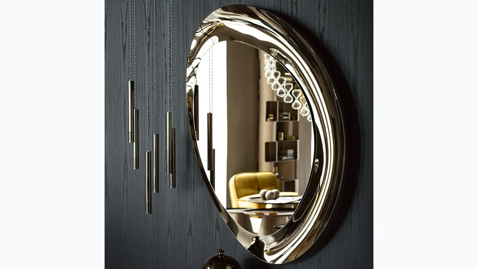 Mirror in mirrored glass Ascot by Cattelan Italia.