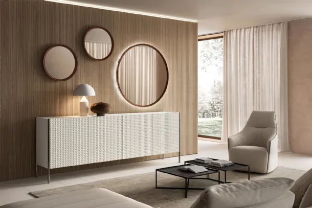 Round Peep mirror with lacquered frame by Capo d'Opera.