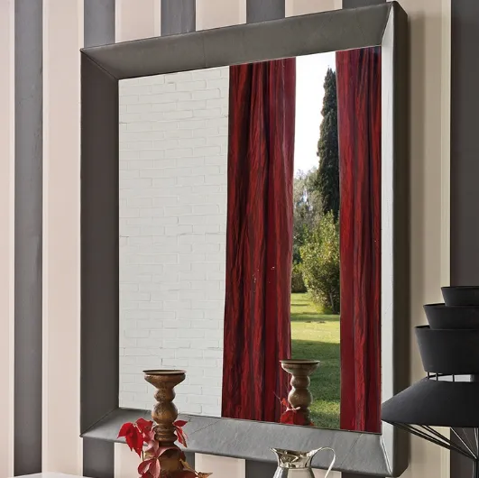 Tuxedo mirror with frame covered in eco-leather by Cattelan Italia.