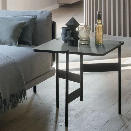Square coffee table in basalt lacquered CDF by Tomasella.