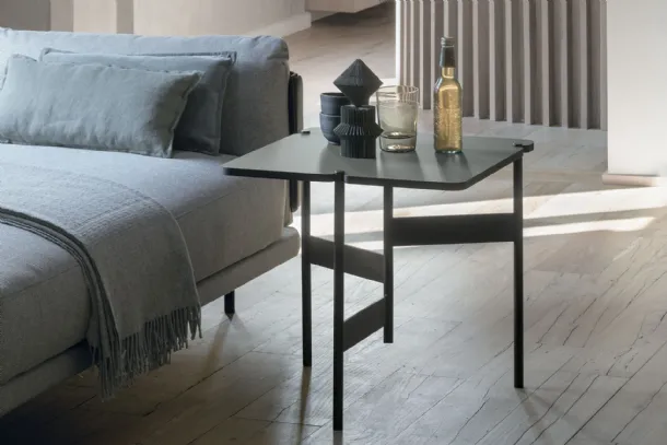 Square coffee table in basalt lacquered CDF by Tomasella.