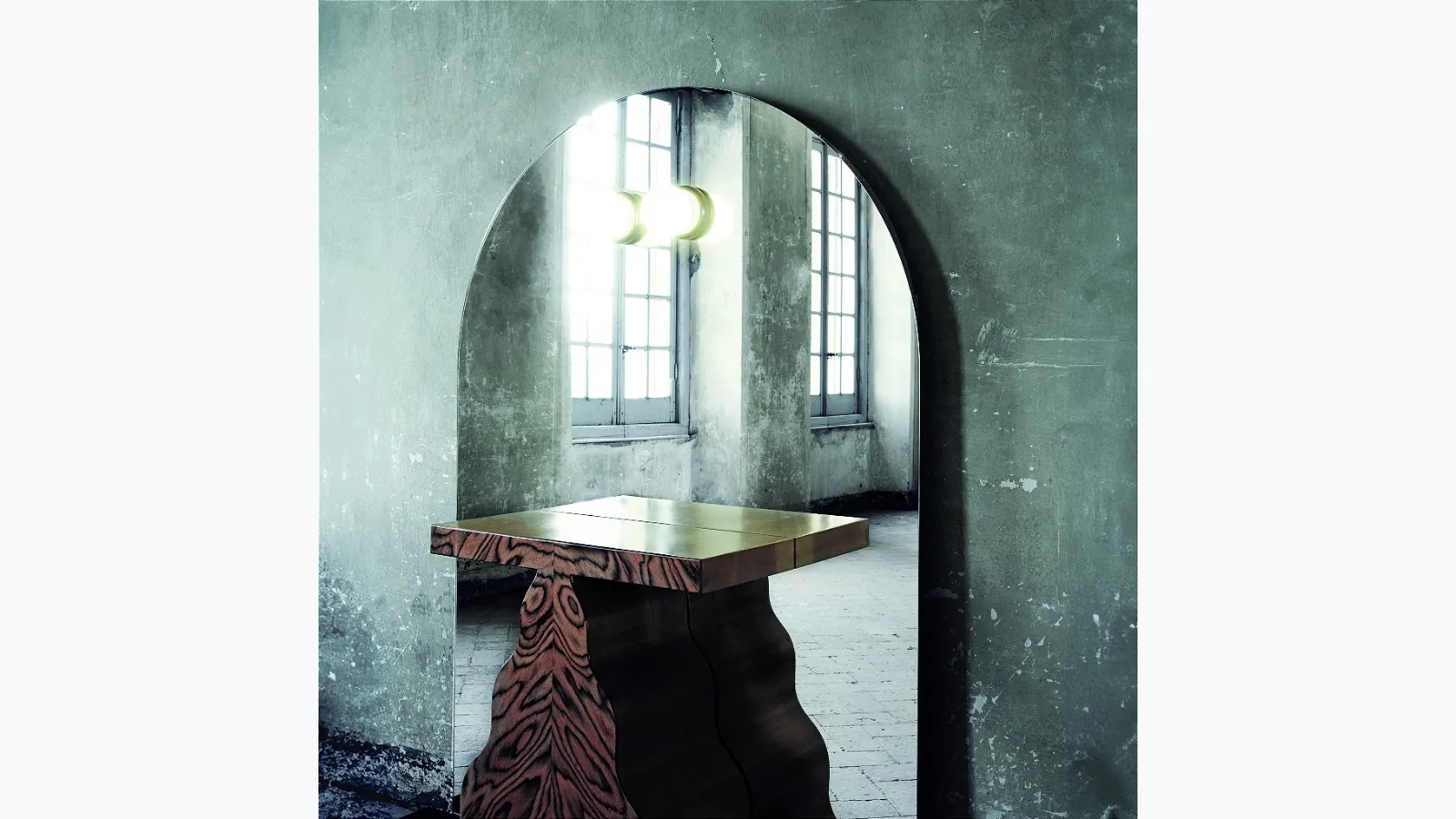 Sybilla mirror by Glas Italia