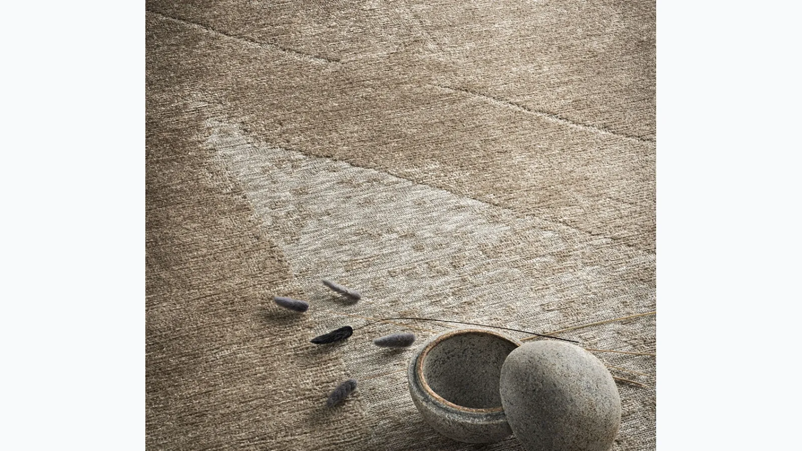 Madras rug by Cattelan Italia.