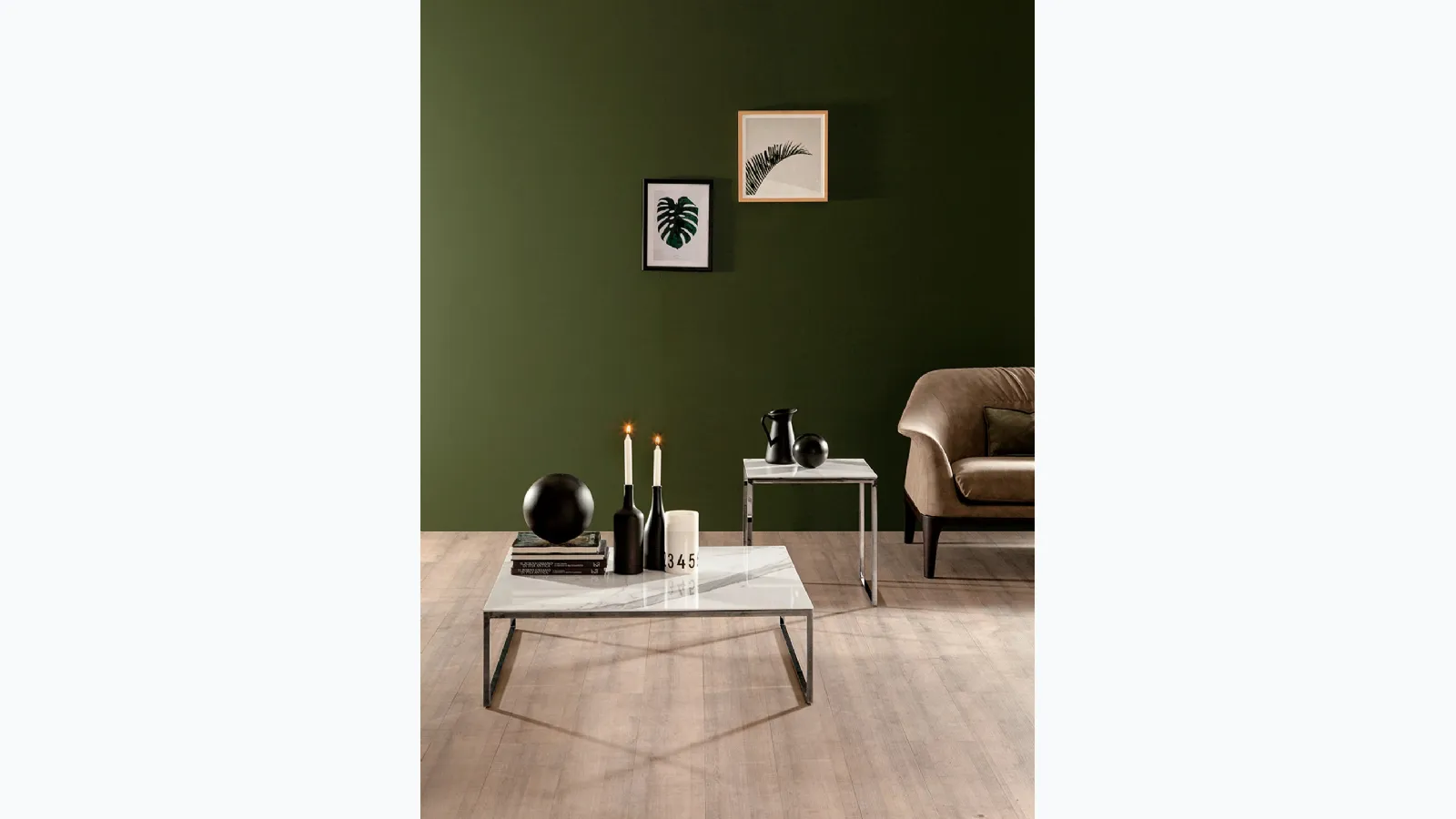 Modern coffee table Central with ceramic top by Tonin Casa