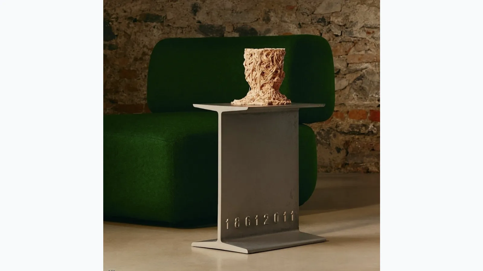 Italian lacquered metal coffee table by Desalto