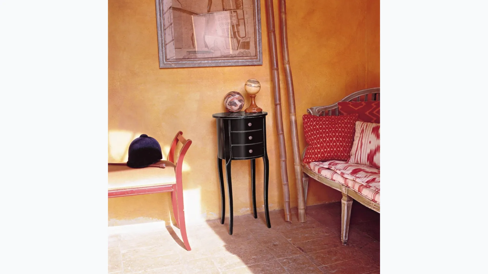 Kao lacquered wooden coffee table by Tonin Casa.