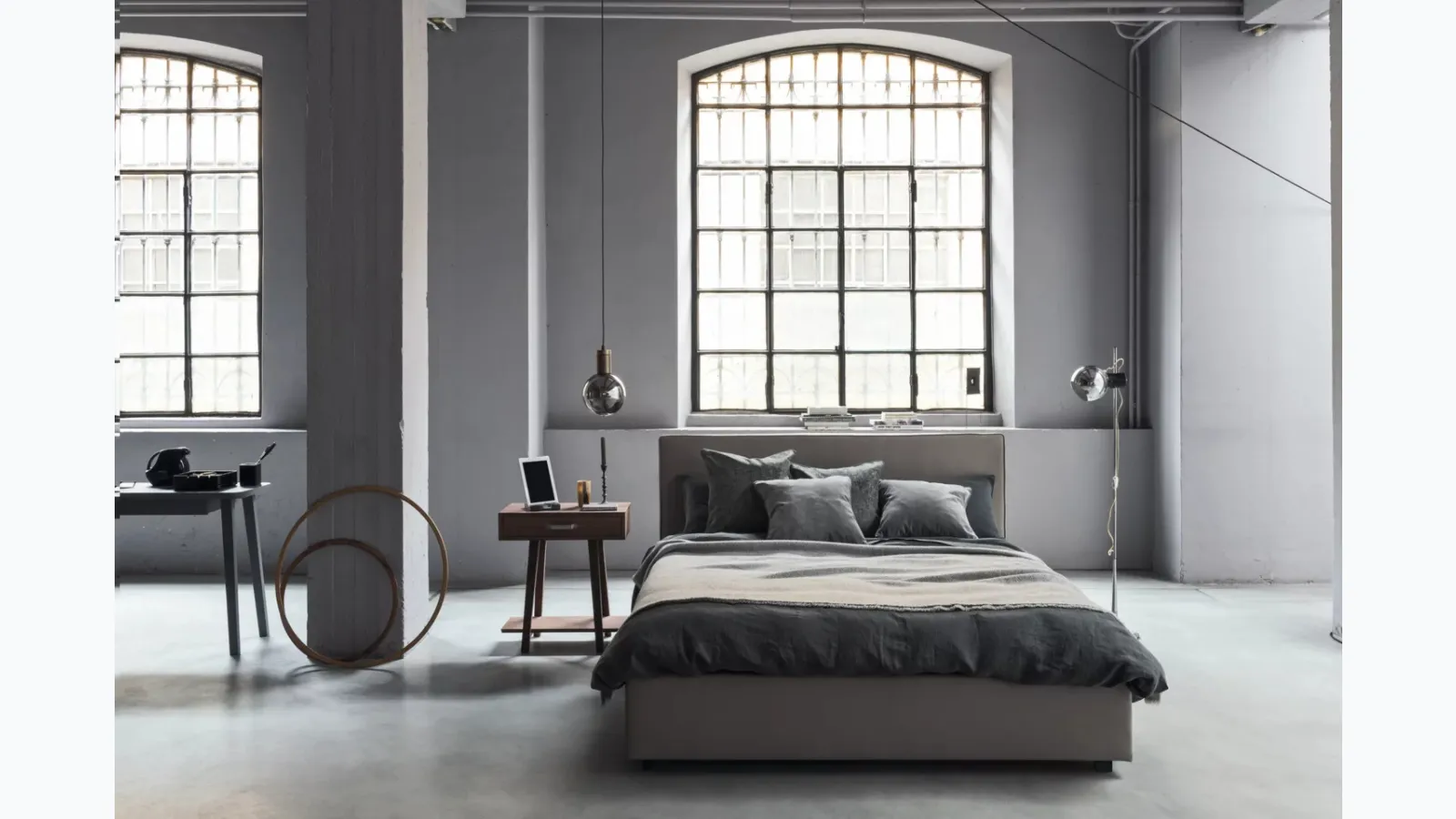 LC53 coffee table by Gervasoni