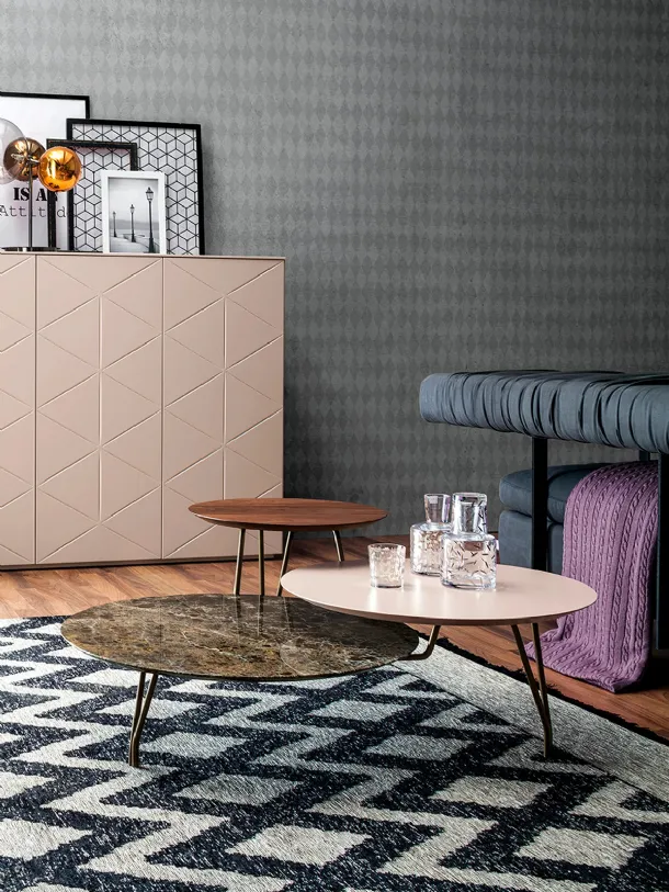 Metal coffee table with MDF top covered in lacquered, wood or marble by Tonin Casa.