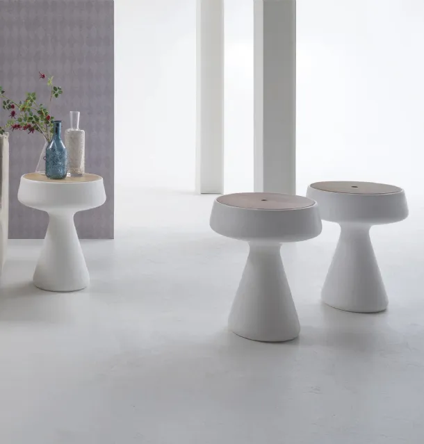 Maki design coffee table in polyethylene with a wooden top by Tonin Casa.