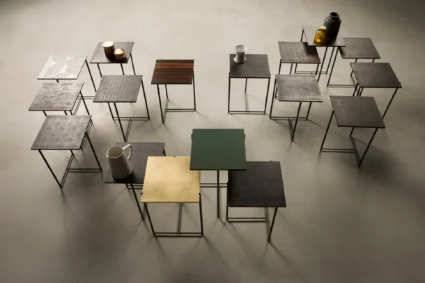 Mini table with metal structure and top in materico, wood, and lacquered by Capo d'Opera.