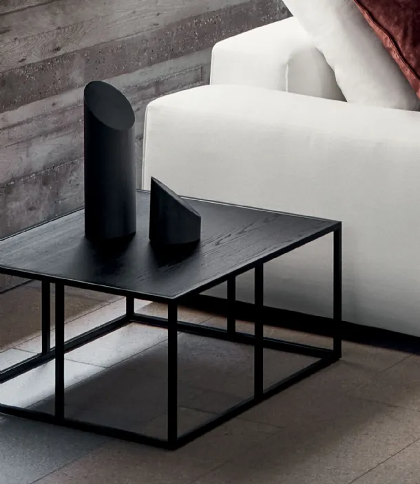 Orion coffee table by Twils.