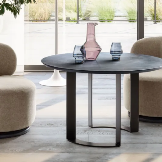 Otto Breakfast cement spatula coffee table by Twils.