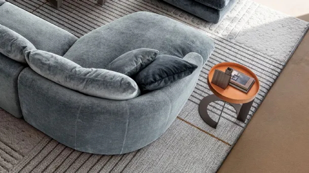 Coffee table with Otto Tray by Twils.